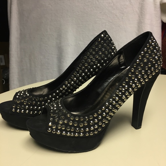 Candie's Shoes - Gold studded open toed dress shoes Candies 9.5